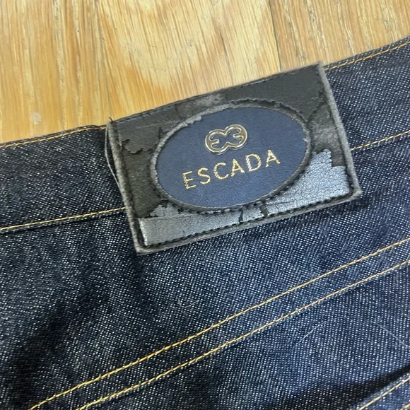 Escada size 44 indigo denim jeans with beading and embroidery - Picture 11 of 11